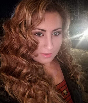 Sally - Makeup Artist